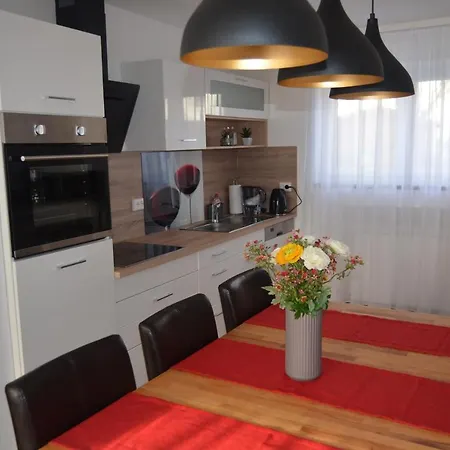 Holiday home Cozy House With Garden Kaufbeuren